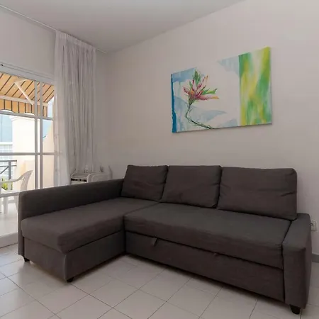 Yucca Park 20 - One Bed Apartman *
